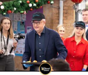 PM Avoids Injury After Homeless Man Mistakes His Chin for a Turkey